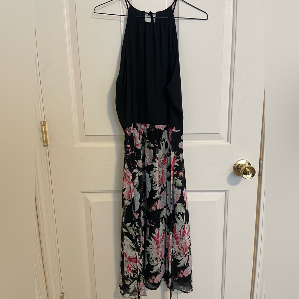 EXPRESS- Size M-Floral Halter Top Dress